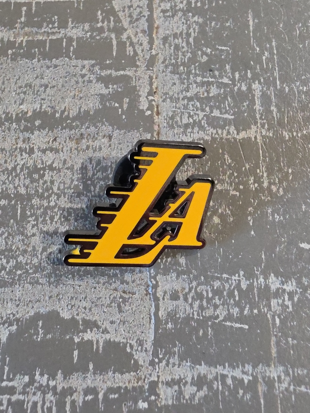 Los Angeles Lakers LA Logo Enamel Pin - NBA Basketball Fan Flair, Speed Streaks